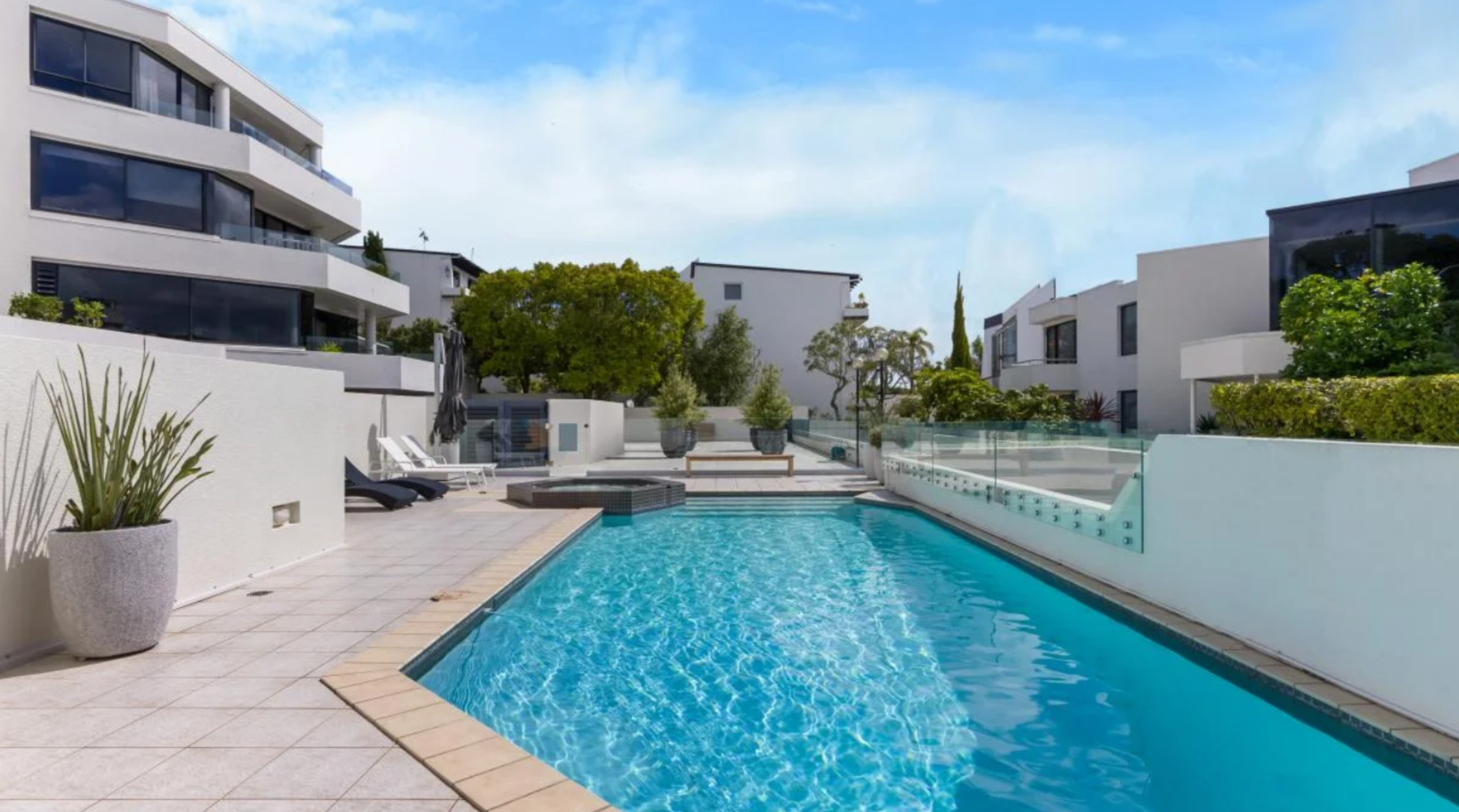 Heated Swimming Pool